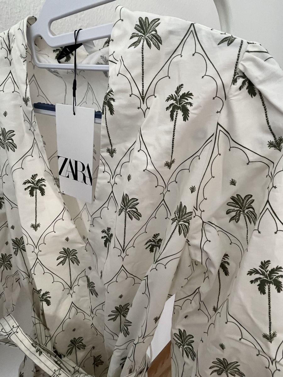 Zara Kleider: Kurzes gemustertes Kleid von Zara – Neu (gemäss Beschreibung) aus Zürich von Dita06 1