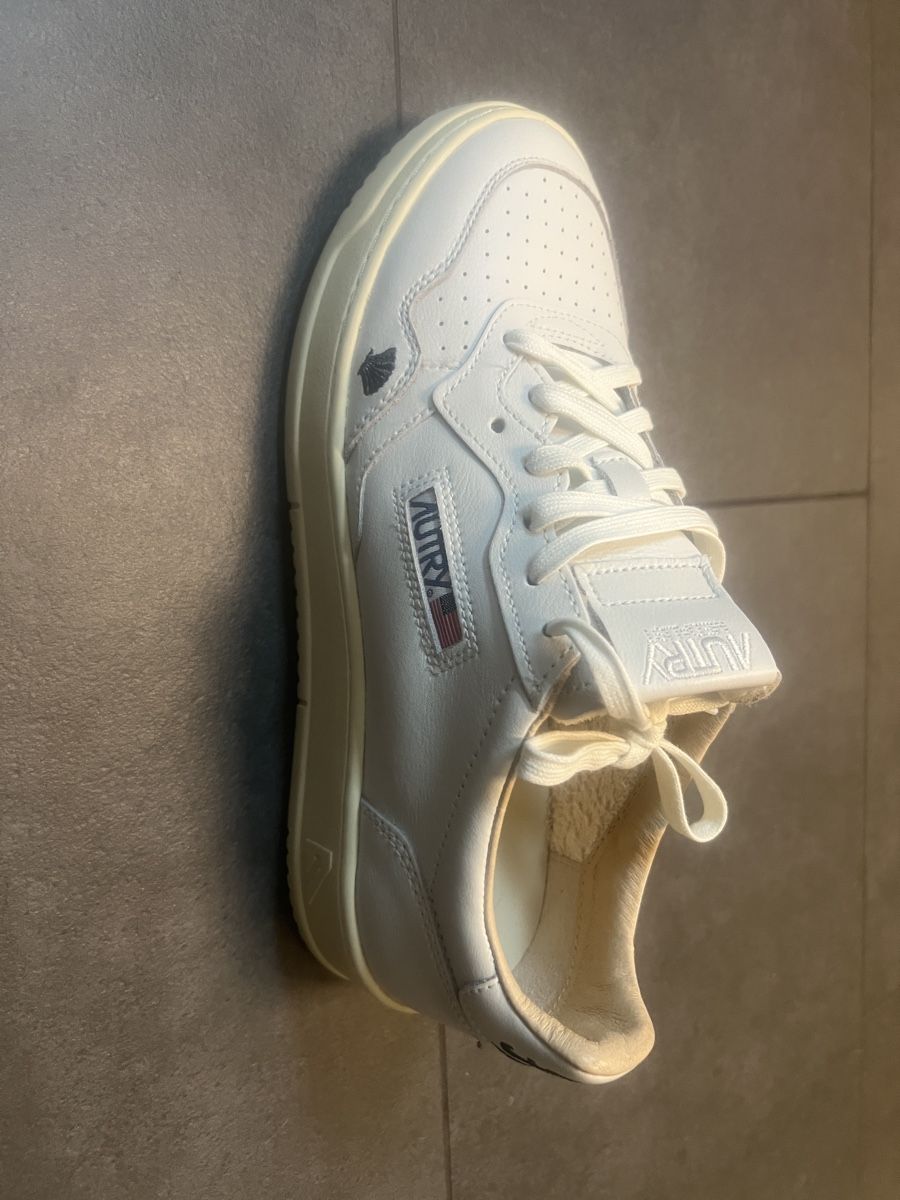 Autry Scarpe da uomo: Autry Sneakers Gr. 41 Weiss Neu – Nuovo e nell'imballaggio originale da Winterthur venduto da maffeismusic