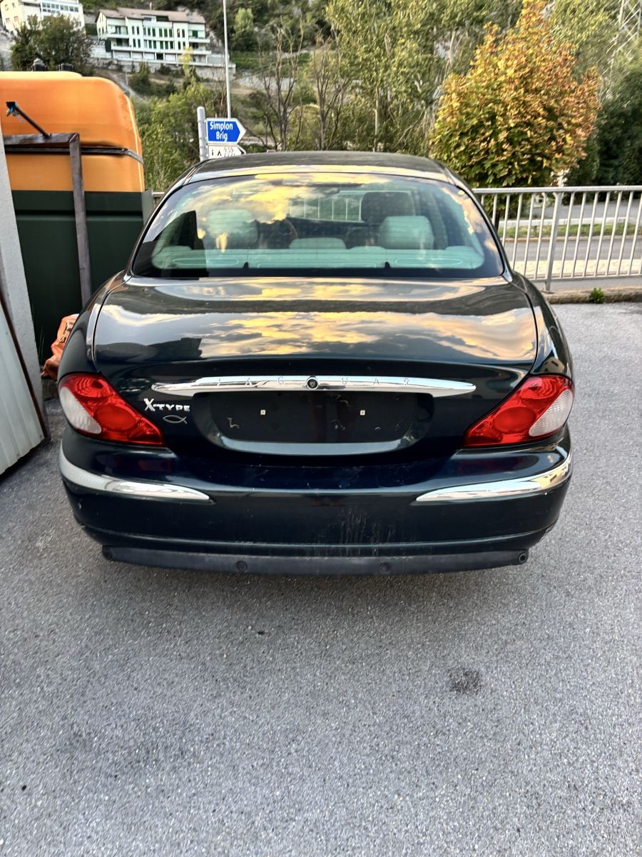 Jaguar Automobili: Jaguar – Usato da Varen venduto da Amandakuonen 1
