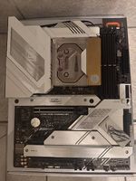 14900k (Geköpft) / Asus strix Z690 (DDR5) 