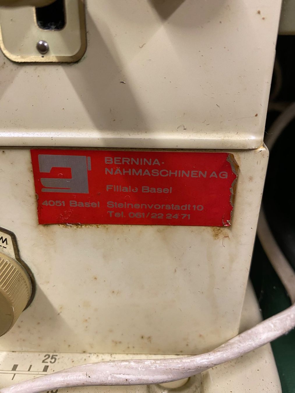 Bernina Nähmaschinen: Bernina Nähmaschine – Gebraucht aus Basel von jubajub 5