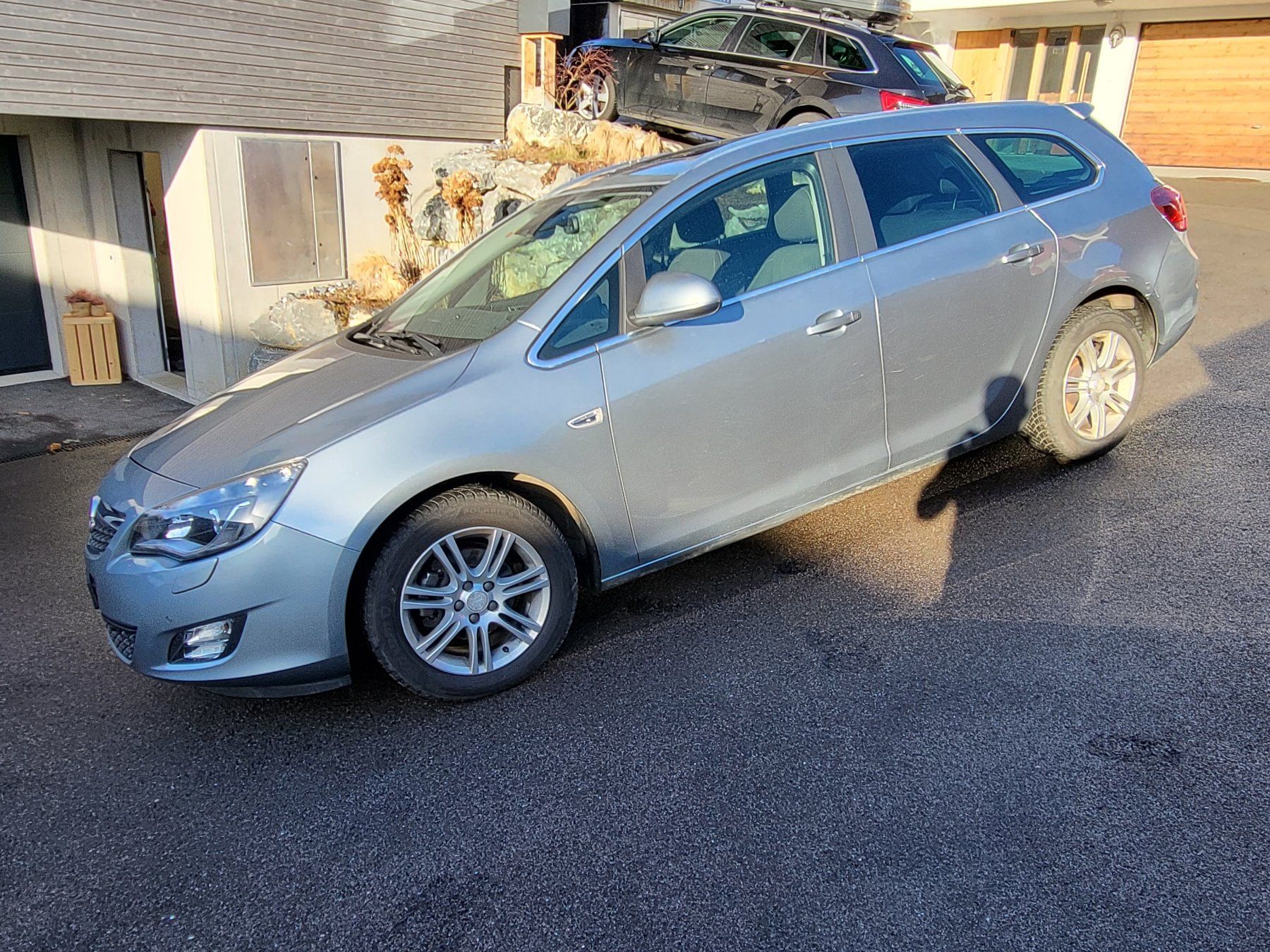 Wunderschone Opel Astra Sports Tourer Gebraucht Bildernull
