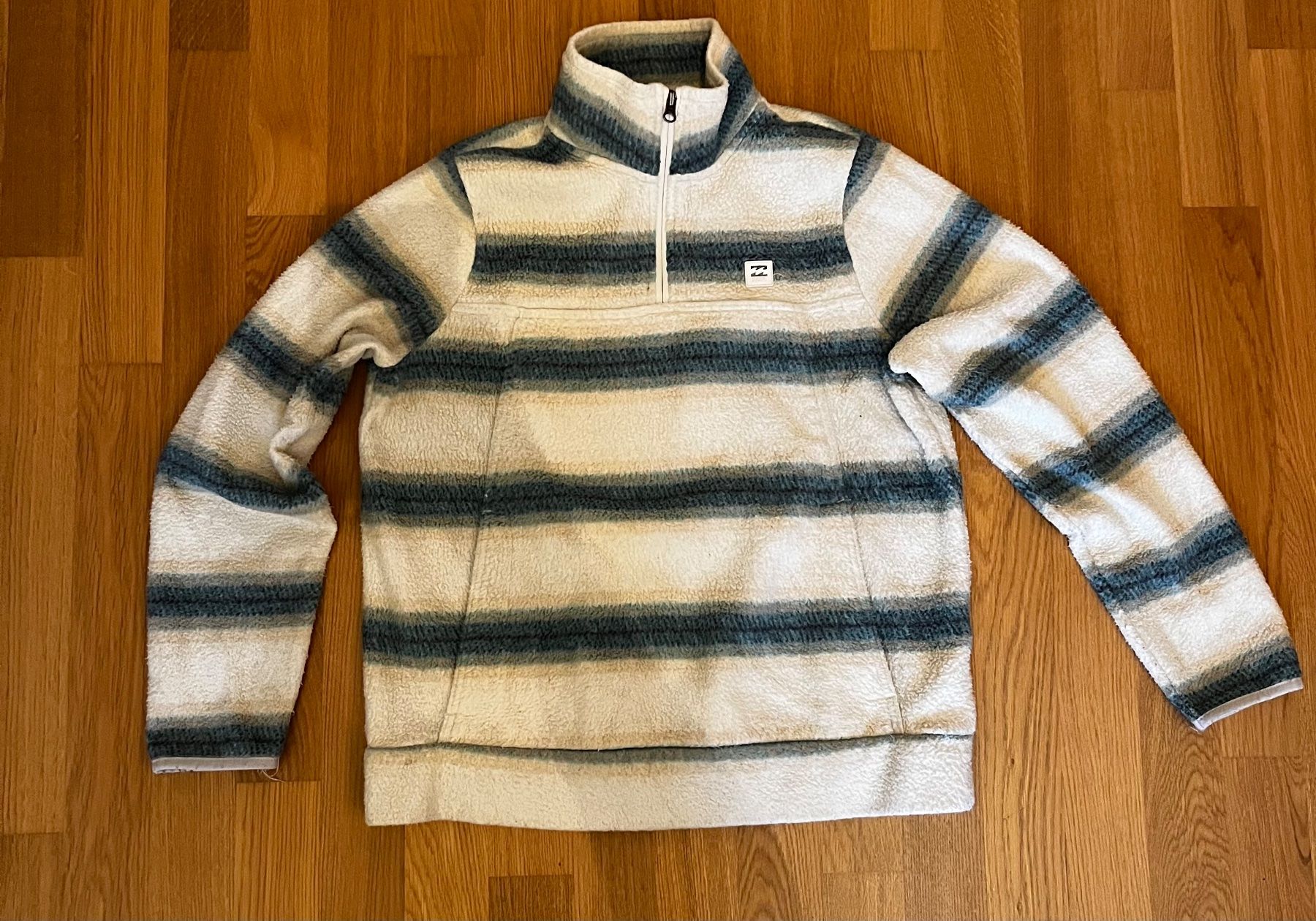 Billabong Pulls & Sweat-shirts: Billabong Fleece Pullover gestreift | Gr. M – D'occasion à Zürich par corinne.nussbaumer20