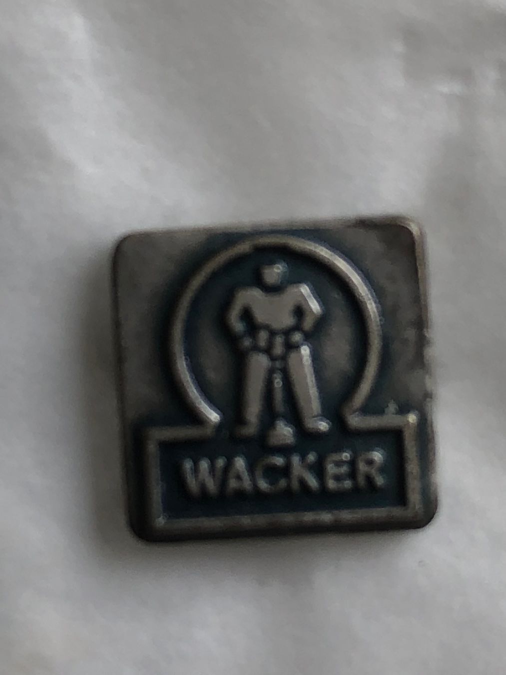 Plaquettes & Badges: Wacker Pin – D'occasion à Zell ZH par humarosch