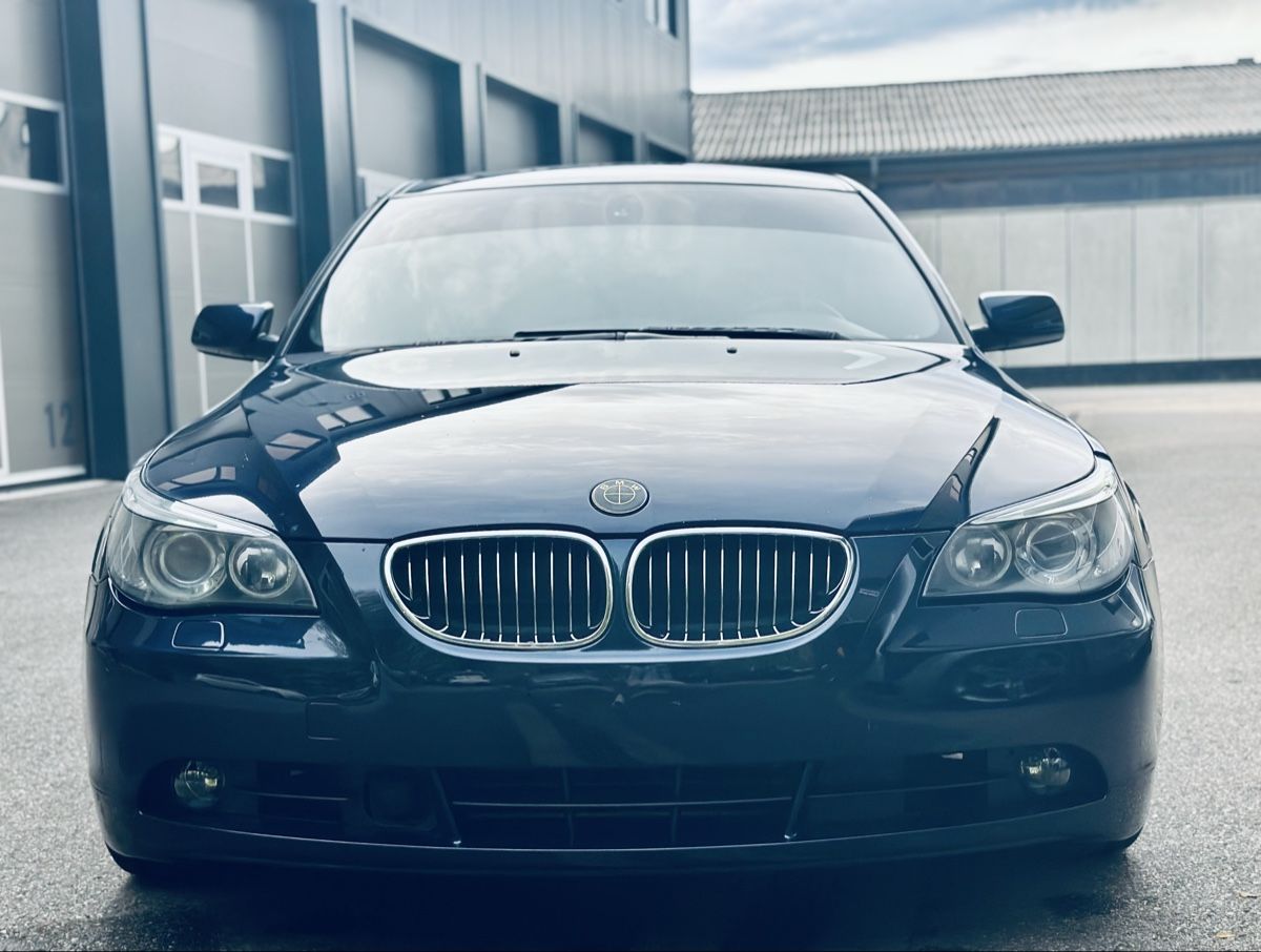 BMW Autos: BMW E61 545i V8 Orientblau "Einzigartig" – Gebraucht aus Bleienbach von Oneprozent66 1