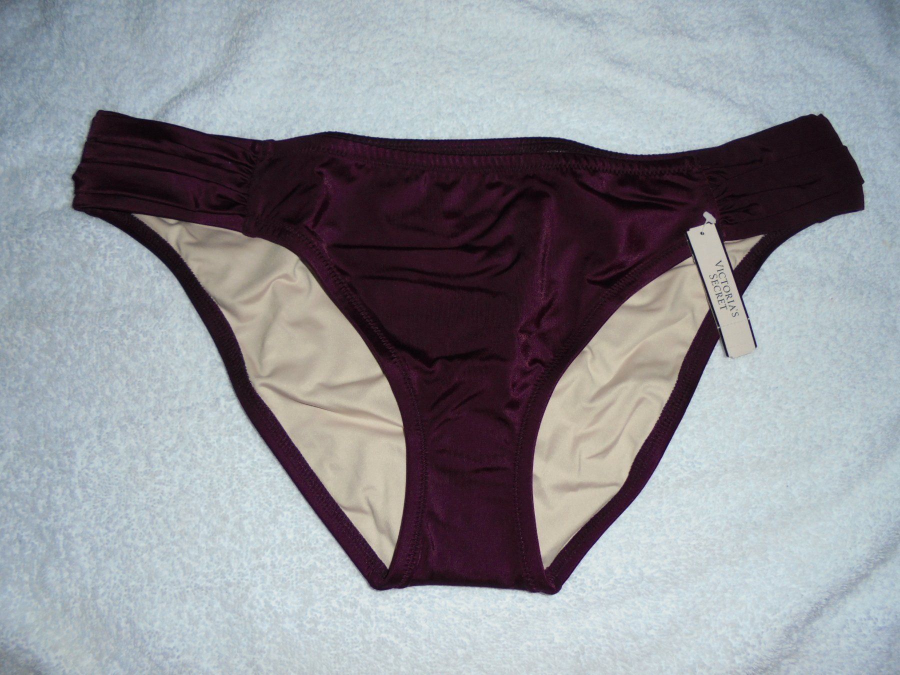 Victoria's Secret Costumi da bagno & Bikini: VICTORIA'S SECRET BIKINI-HOSE GRÖSSE L – Nuovo e nell'imballaggio originale da Aarau Rohr venduto da PinkSchwein