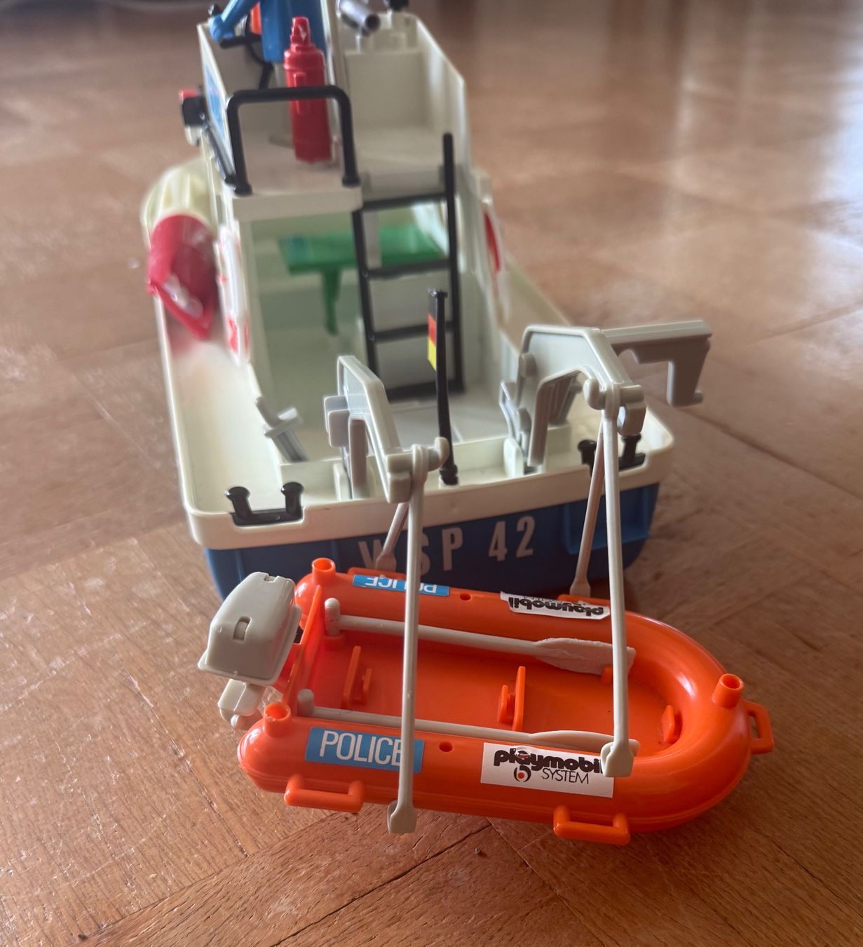 Playmobil Spielzeuge: Playmobil Polizei schiff – Gebraucht aus Hünibach von rotestandem01 1