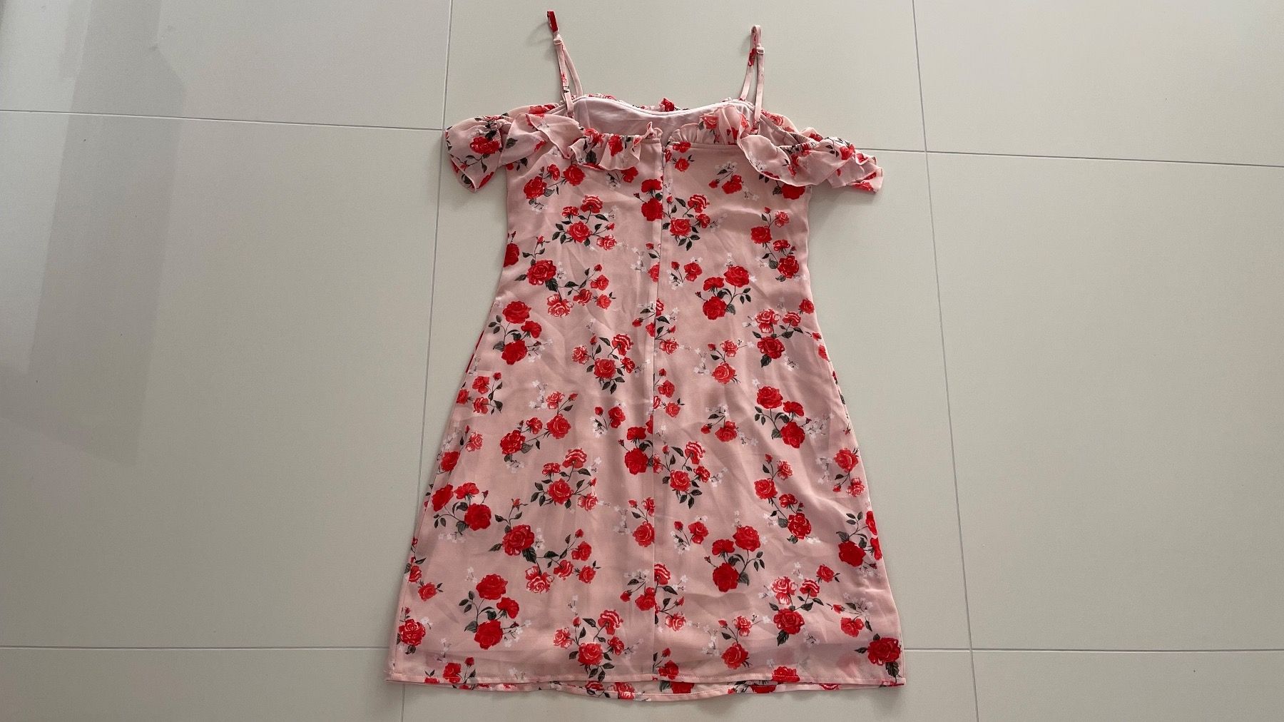 H&M Kleider: Damenkleid – Gebraucht aus Rheineck von pssesolnet 1