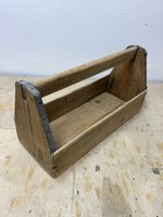 Altes Holzkistchen, Werkzeugkiste