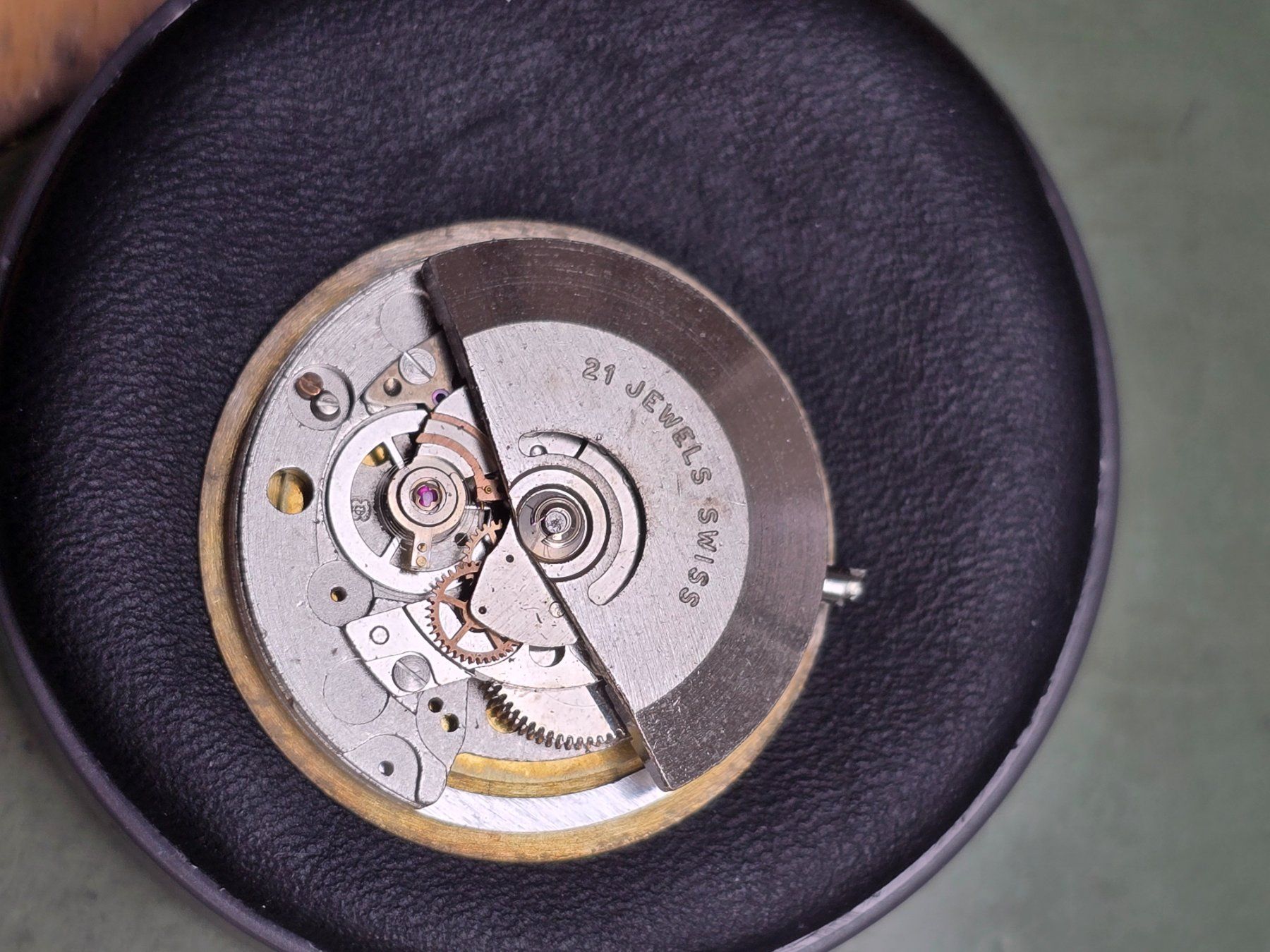 Orologi: Mouvement Ebauche calibre inconnu – Difettoso da Tramelan venduto da Nirdan 3