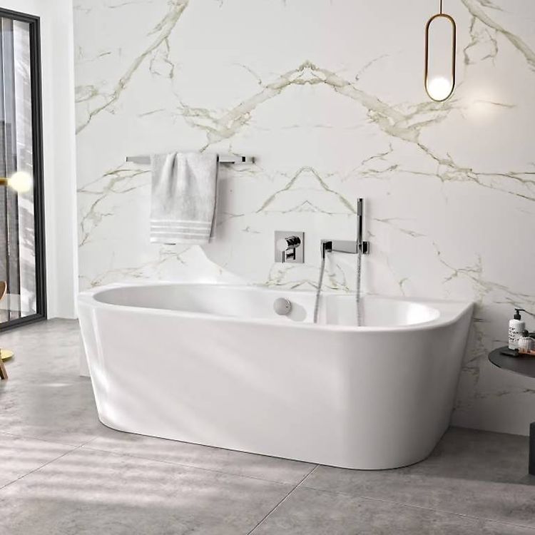 Livorno Oval F Badewanne Wand 165 x 75 cm 1