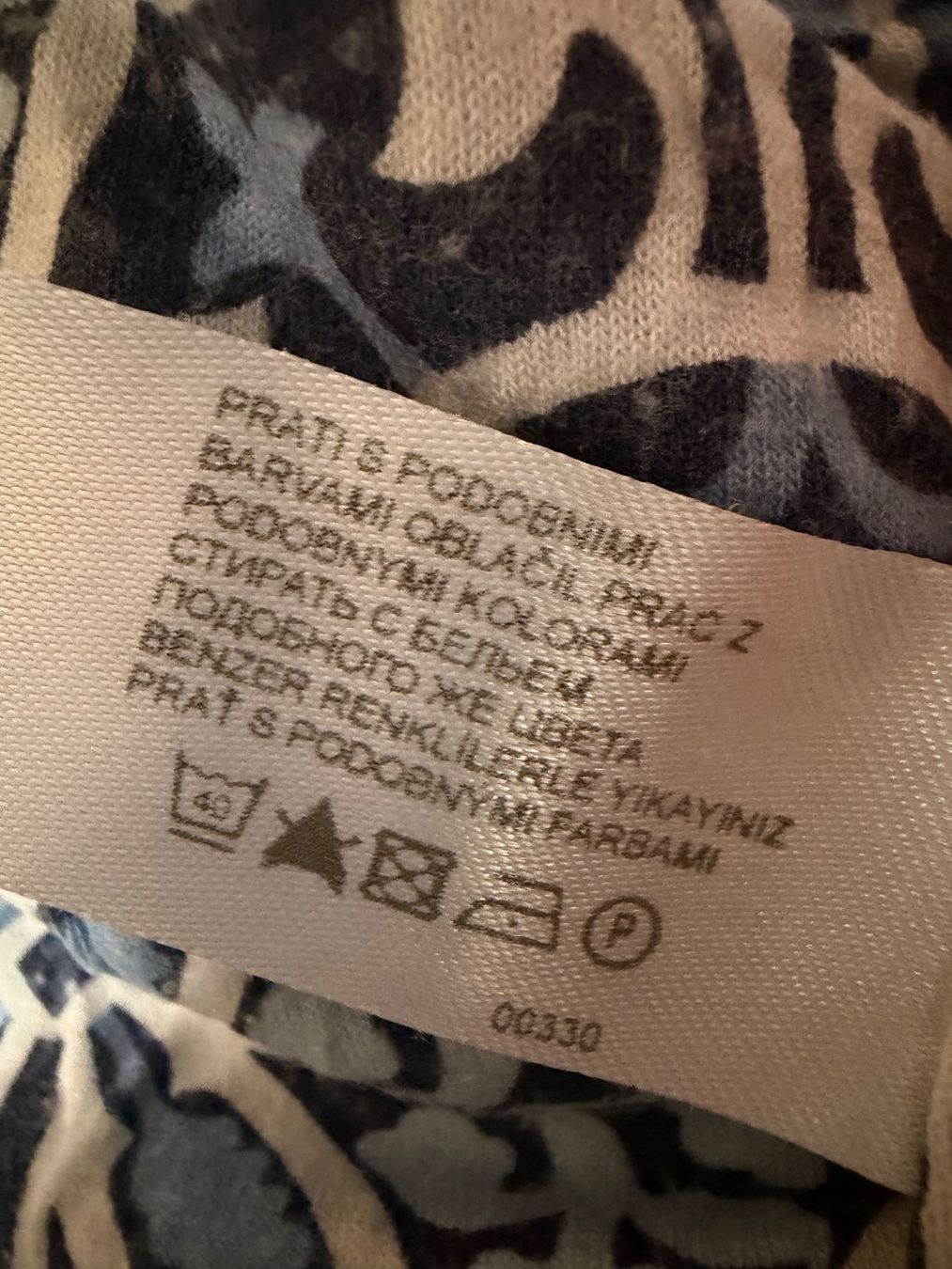 C&A Blusen, T-Shirts & Tops: C&A Bluse/Oberteil – Gebraucht aus Eschenbach LU von jjasmiin 4