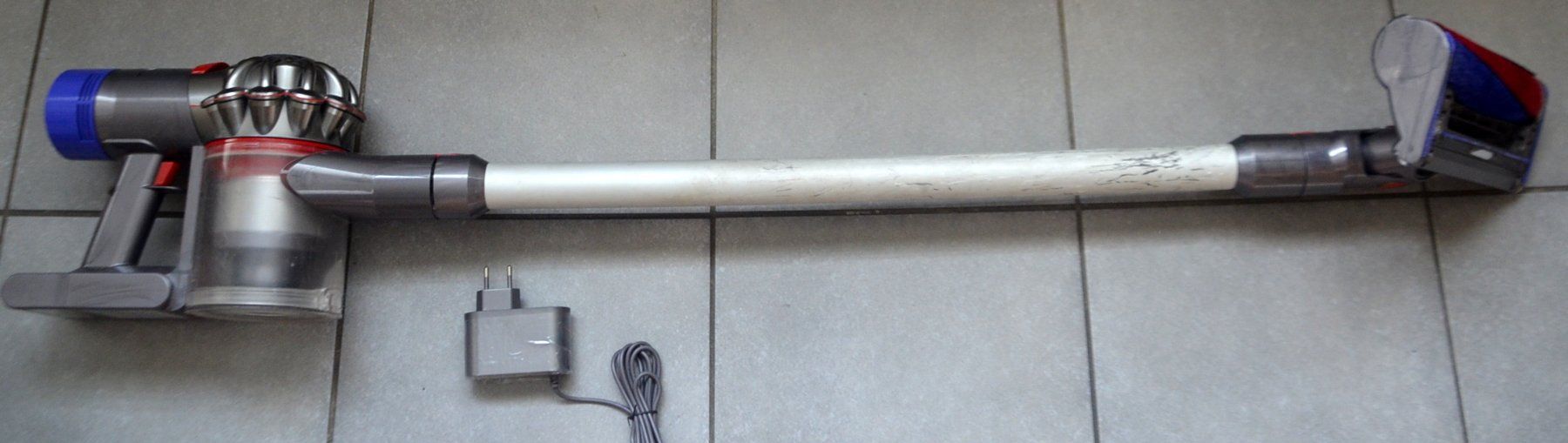Dyson Aspirapolveri & Accessori: Staubsauger Dyson V7 aspirateur – Usato da Collonges venduto da arashee 1