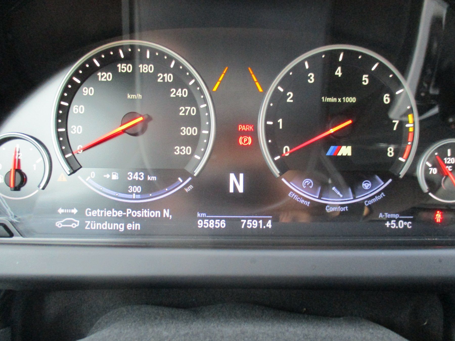 BMW Automobili: BMW M6 – Usato da Riedholz venduto da Riedholz-Garage 9