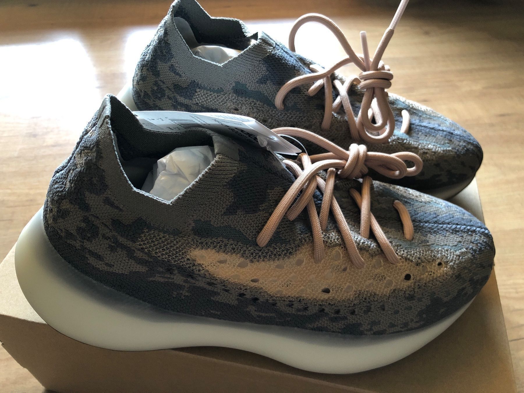 Adidas Scarpe da uomo: YEEZY BOOST 380 MIST US8 – Nuovo e nell'imballaggio originale da Walkringen venduto da buetzu08 2