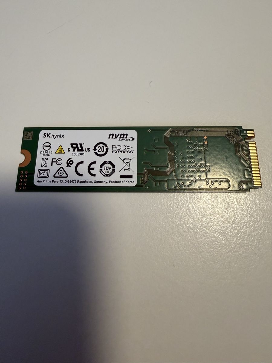 Harddisks: SK Hynix NVME 256 GB SSD – Gebraucht aus Pfäffikon SZ von cha_lh26 1