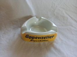 Cendrier Appenzeller Alpenbitter en porcelaine de Langenthal