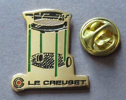 PIN, LE CREUSET GRILL