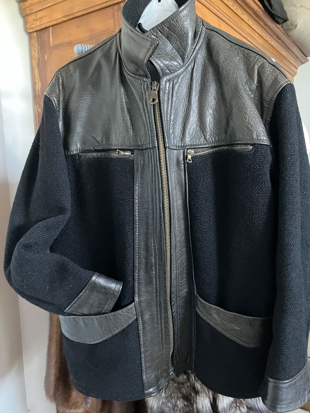 Chevignon Giacche: TRENDIGE SCHWARZE JACKE – Usato da Au ZH venduto da mot_2hrh 1
