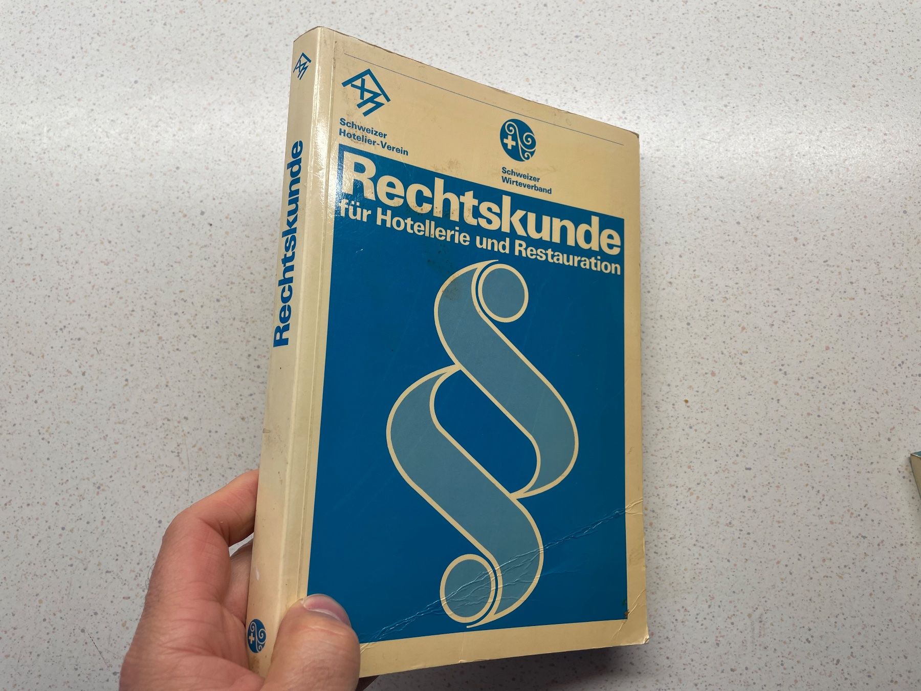 Livres: Buch: Rechtskunde – D'occasion à Winterthur par sportdisco2 2
