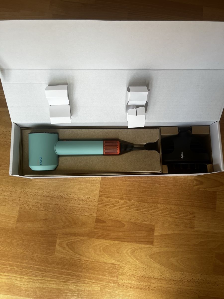 Dyson Föhn: Dyson Supersonic Nural – Neu (gemäss Beschreibung) aus Muhen von CitizenA 2