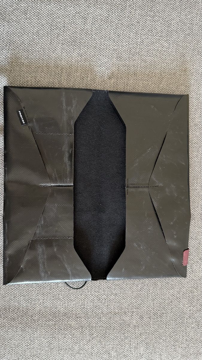 Freitag Altro in  Abbigliamento & Accessori: Freitag F533 Fay Pouch – Nuovo (secondo la descrizione) da Zürich venduto da an_orange 1