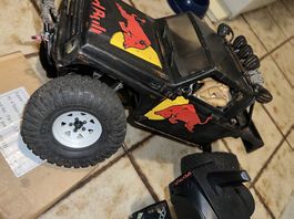 Axial scx10 custom + spectrum dx4c radio