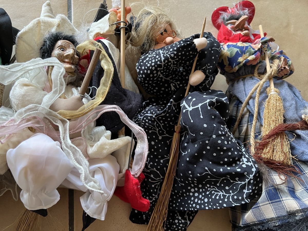 Puppen: Lot de 33 sorcières neufs – Neu (gemäss Beschreibung) aus St-Blaise von endora63 5