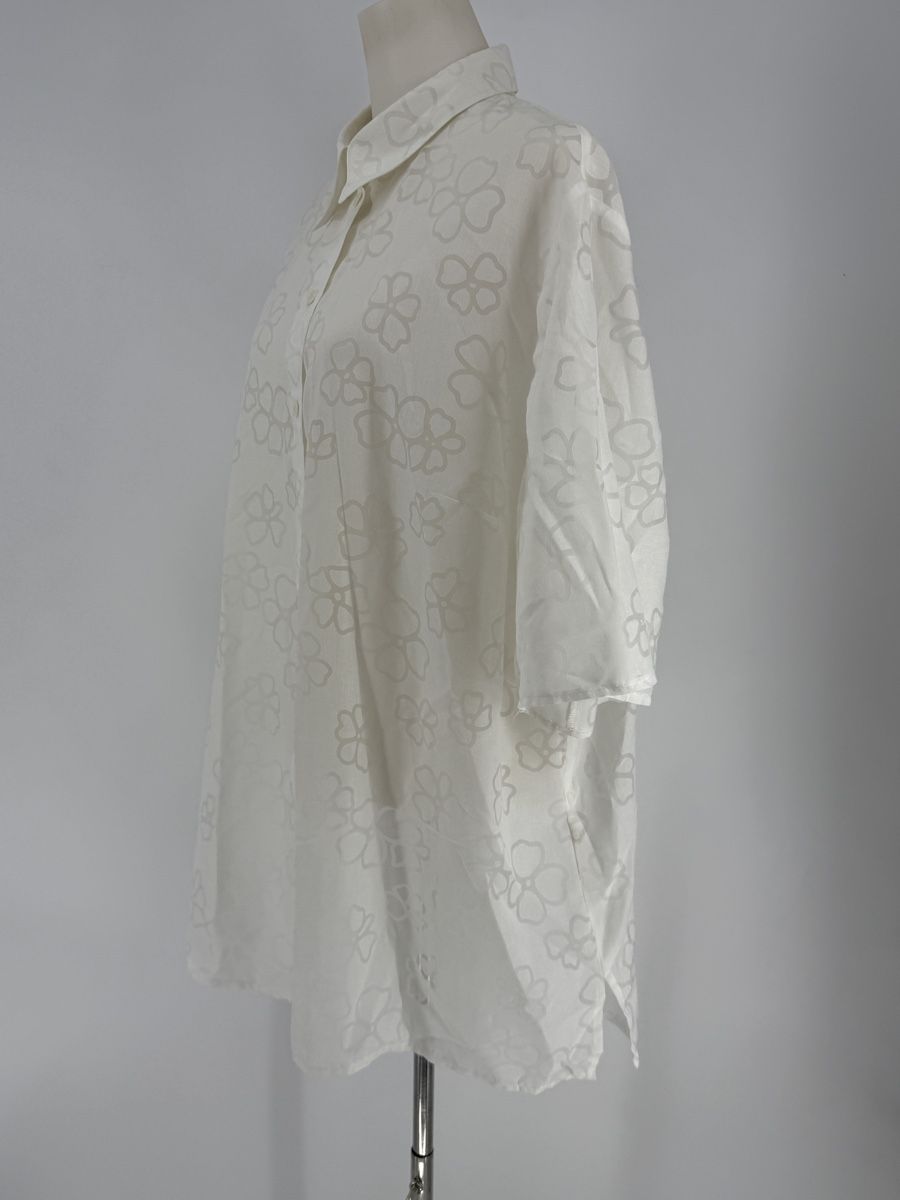 Camicette: Bluse kurzarm mit Blumenmuster Gr. 52 von Die Lingener – Usato da Auenstein venduto da moin. 3