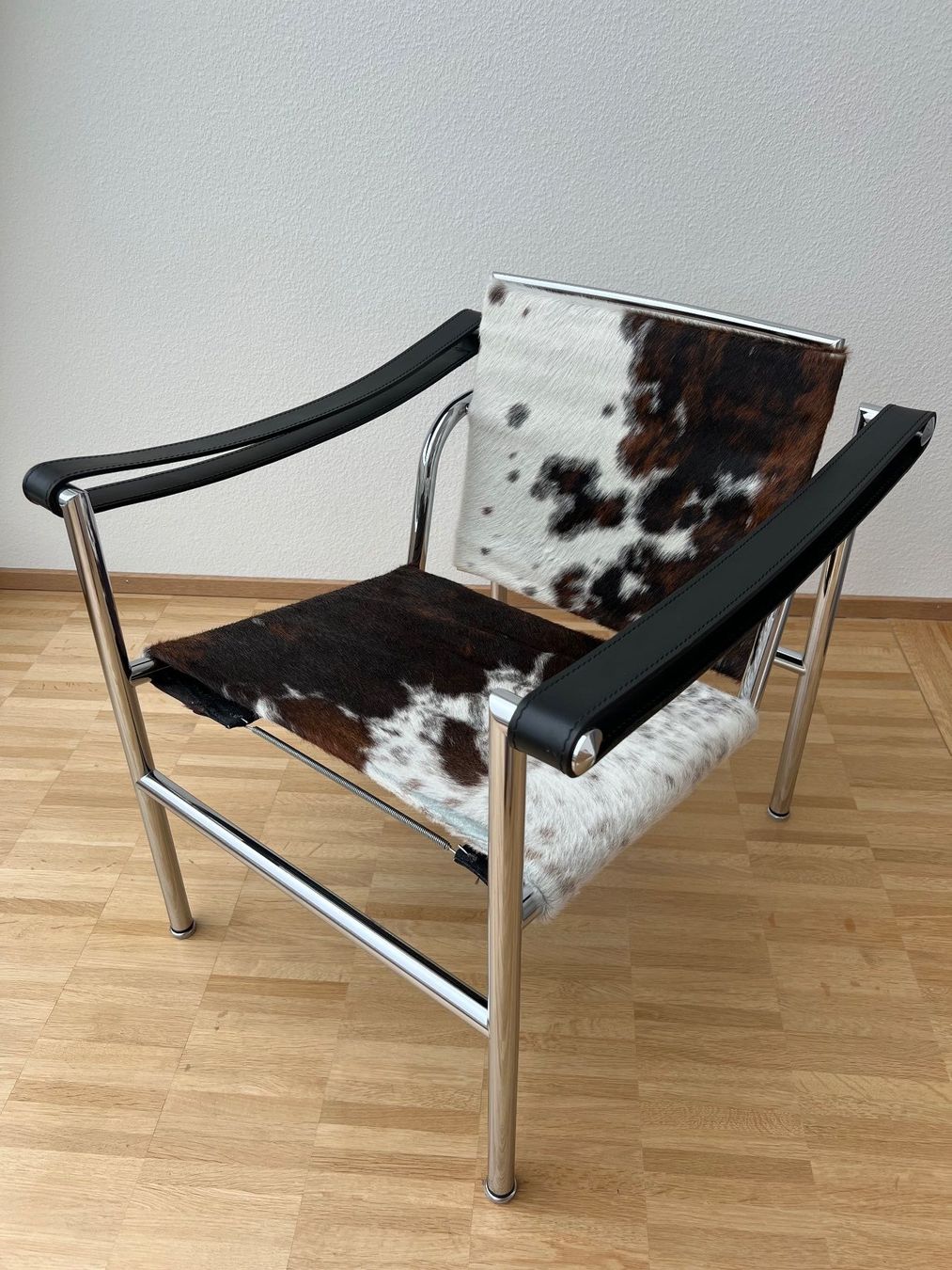 Cassina Poltrone: LC1 Sessel - Top Zustand – Usato da Bottmingen venduto da Botbas