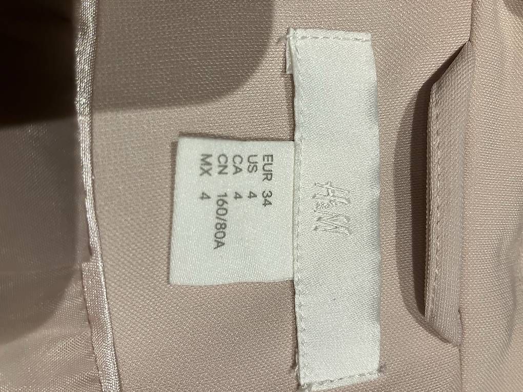 Giacche: Blazer EUR 34 – Usato da Roggwil BE venduto da waelchli87 2