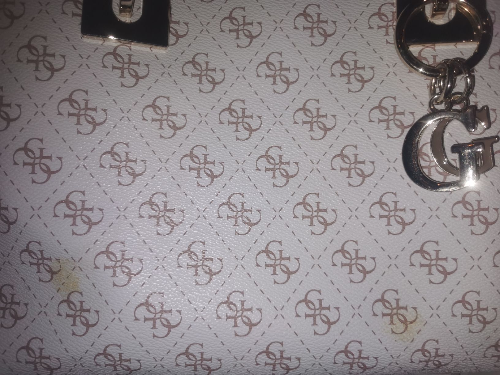 Guess Borse da donna: Guess Tasche & Guess Portmonaie – Usato da Zürich venduto da ssi_6pt7 1