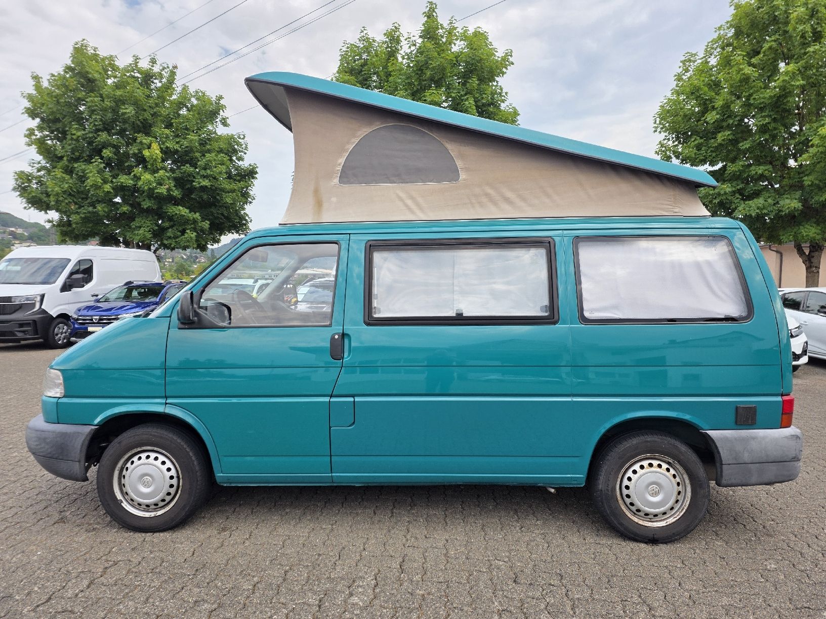 VW Veicoli da campeggio: VW T4 Camper – Usato da Eiken venduto da Keropower 6