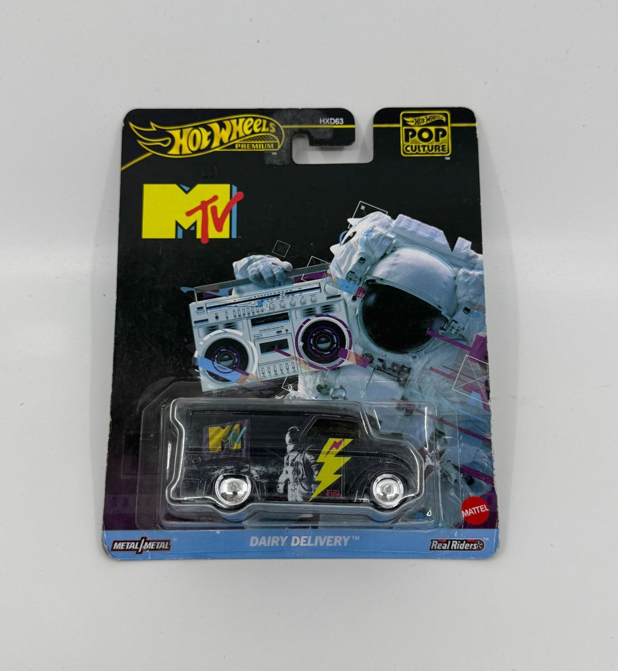 Hot Wheels Modellini d'auto: Hot Wheels Premium MTV Dairy Delivery – Nuovo e nell'imballaggio originale da Herisau venduto da Seyashop1