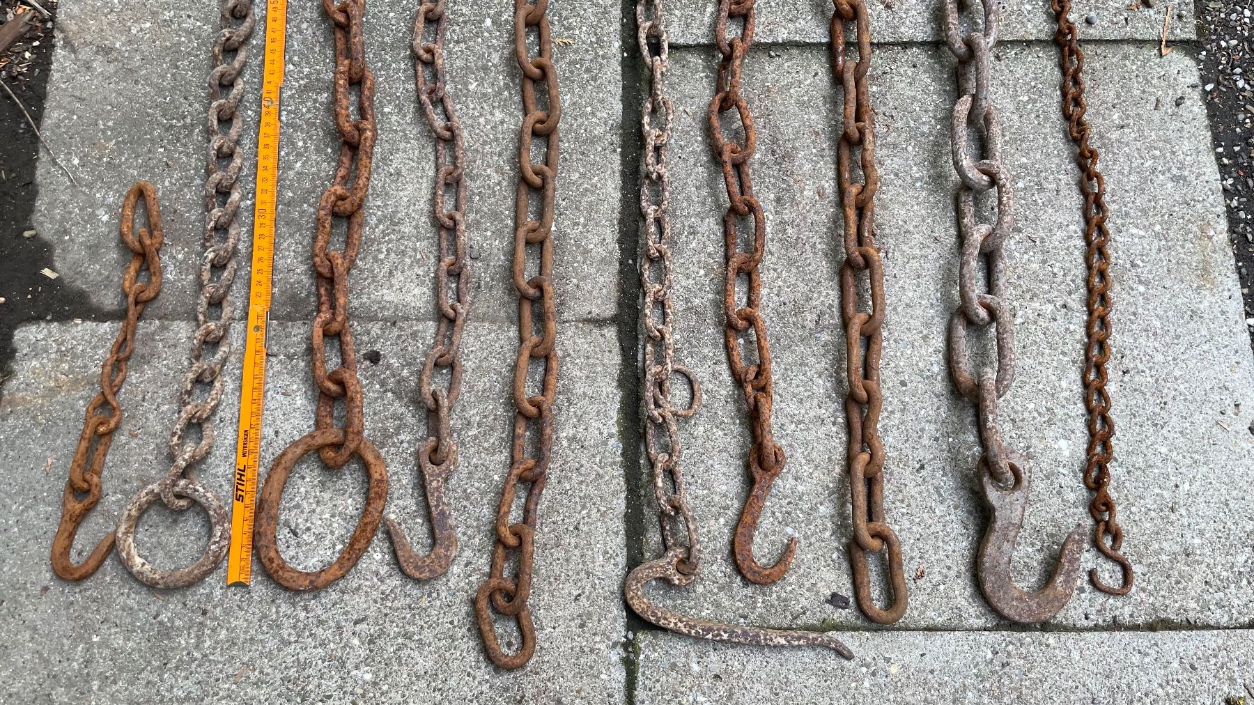 Alle Werkzeuge: Set Eisenketten mit und ohne Hacken – Gebraucht aus Bremgarten AG von Schussi 4