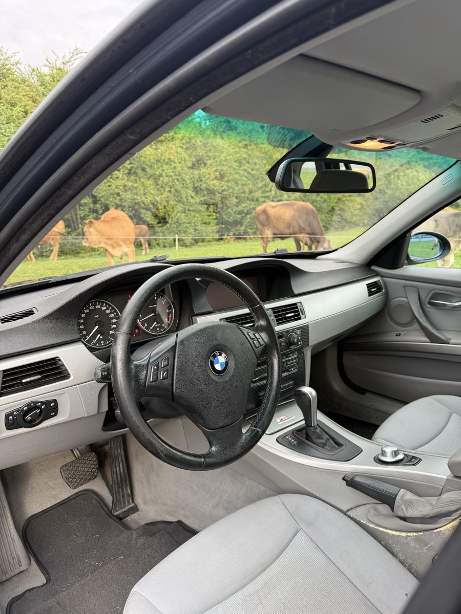 BMW Automobili: BMW E91 320i AB MFK AB 1.-CHF BLITZAUKTION – Usato da Lüchingen venduto da chb_8mm8 6