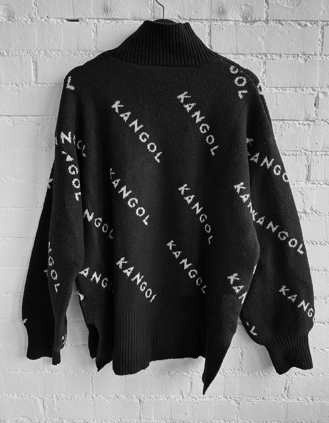 Maglioni & Felpe: Cooler schwarzer Pullover von Kangol x H&M – Usato da Bern venduto da Fraeuleinhonig 9