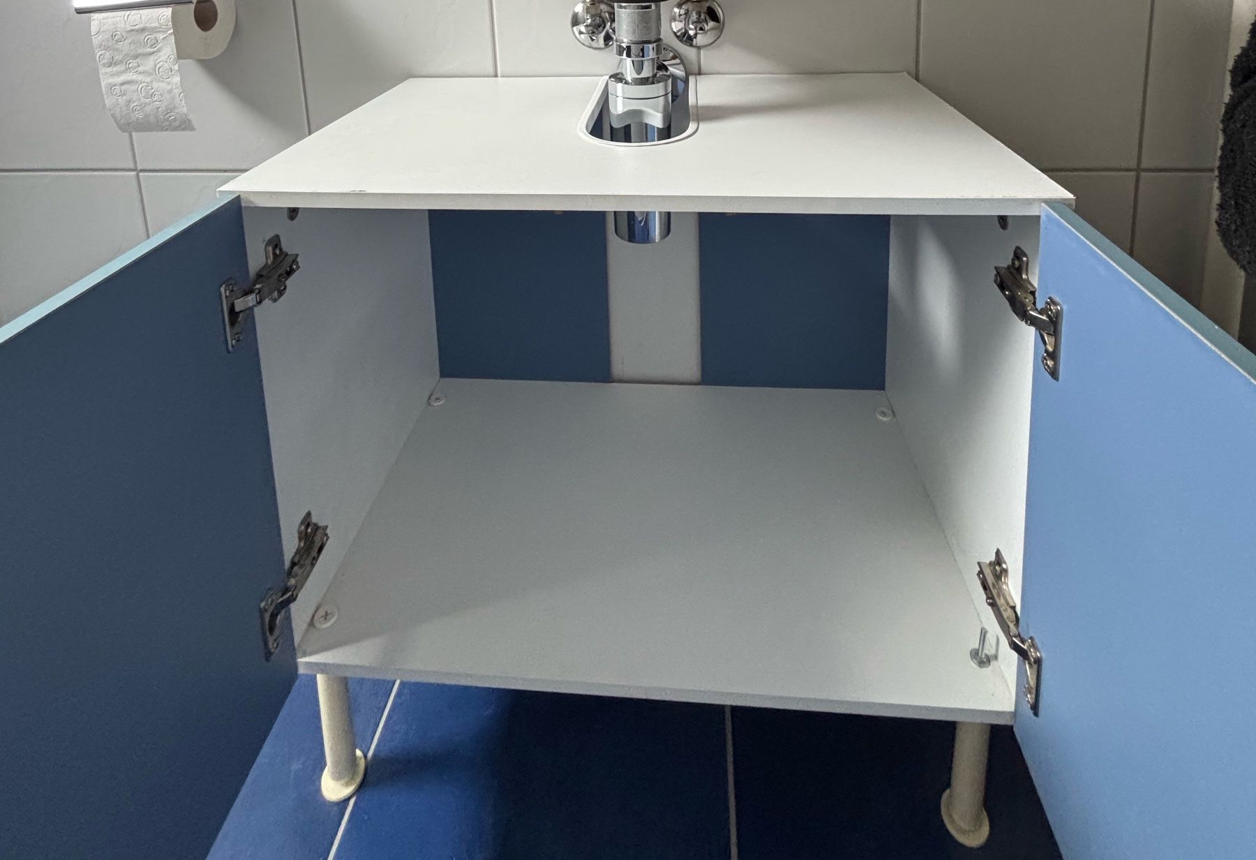 Ikea Badezimmermöbel: Lavabounterschrank – Gebraucht aus Gwatt (Thun) von Tom2666 1