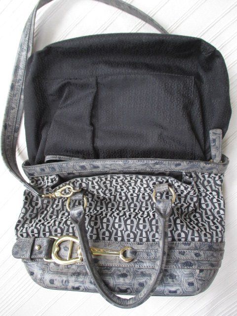 Aigner Taschen für Damen: AIGNER - neuw. Logomuster Tasche aus Leder mit Textil – Neu (gemäss Beschreibung) aus Wetzikon ZH von icewear 7