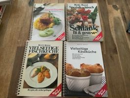 Kochbücher, 4 Stück, Top Zustand,