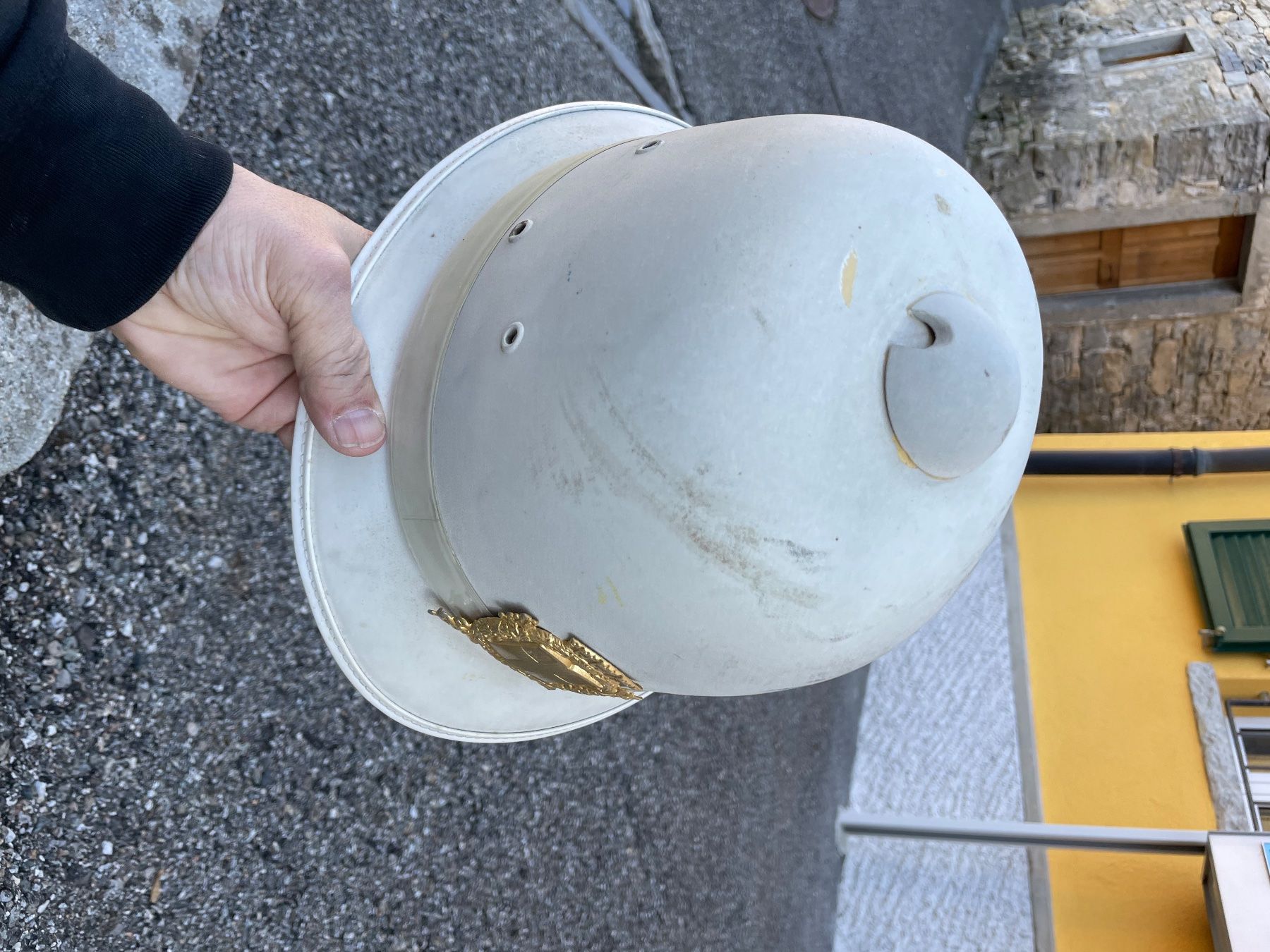 Copricapi, berretti & cappellini: Polizia città di Milano – Usato da Morbio Inferiore venduto da Ecod 1