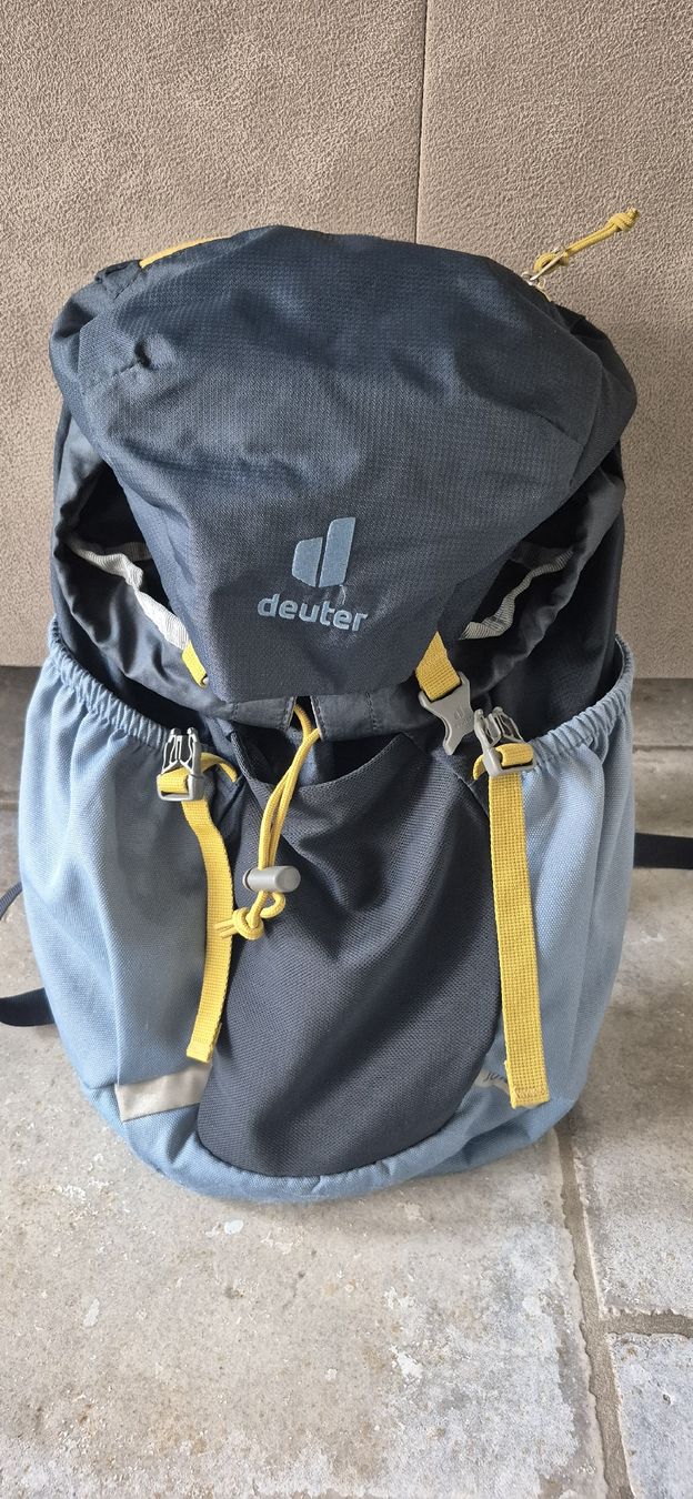 Kindertaschen: Deuter Junior Rucksack – Gebraucht aus Steinmaur von Poleni