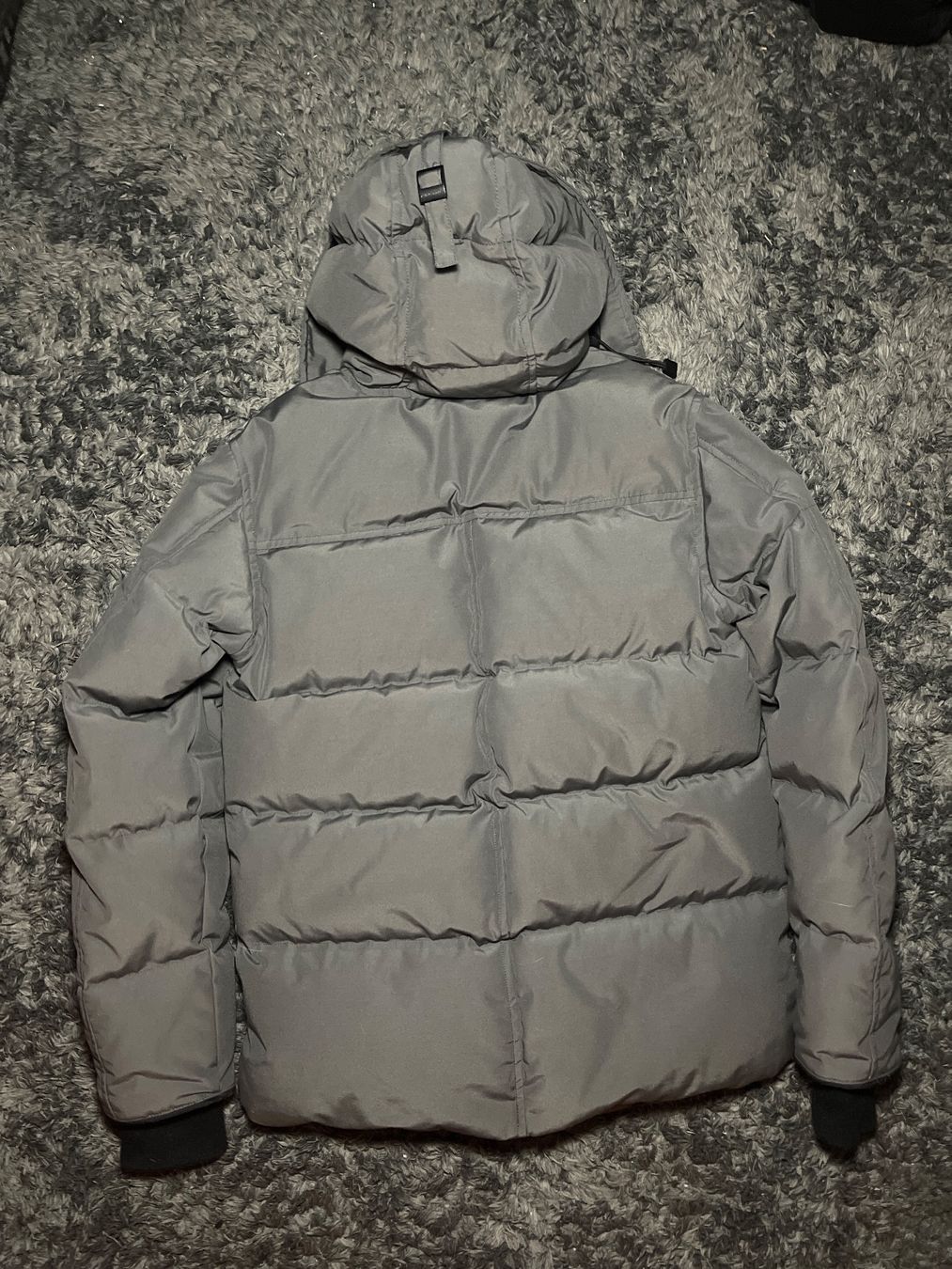Giacche: Canad@ goose Jacke Grau Grösse M – Usato da Lausen venduto da hel_w7yt 4