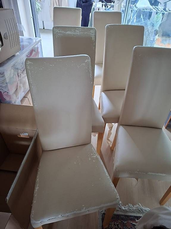 Conforama Chaises: Lot de 6 chaises  30 CHF – D'occasion à Bellevue par tor_fk7c 1