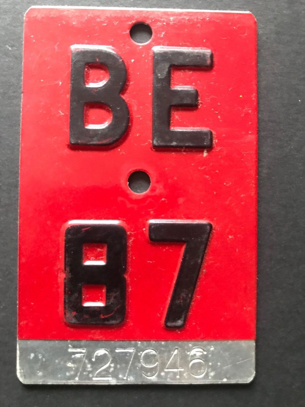 Insegne: BE 87 – Usato da Feldmeilen venduto da Allerlei3112