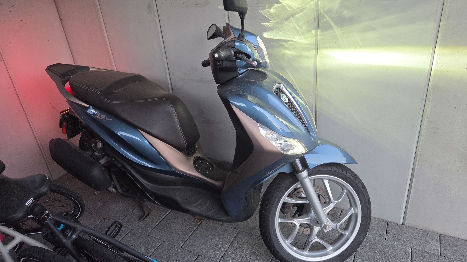 Piaggio Scooters: Piaggio Medley 125 RST ABS – Gebraucht aus Dintikon von Salentino19822 3