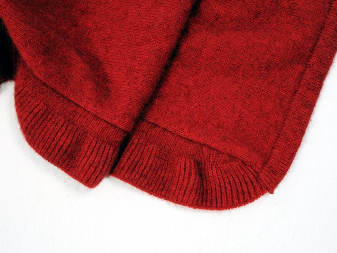 Foulards, Tücher & Schals: Possum Schultertuch rot mit Rüsche – Neu und originalverpackt aus Zollikofen von marys-choice 1