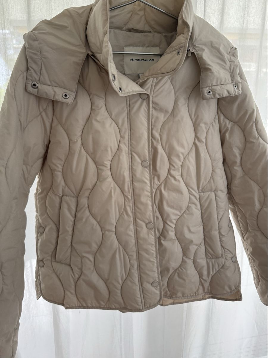 Tom Tailor Vestes: Übergangsjacke von Tom Tailor beige / Gr. M – Neuf (Voir description) à Lachen SZ par pfingstroseMN