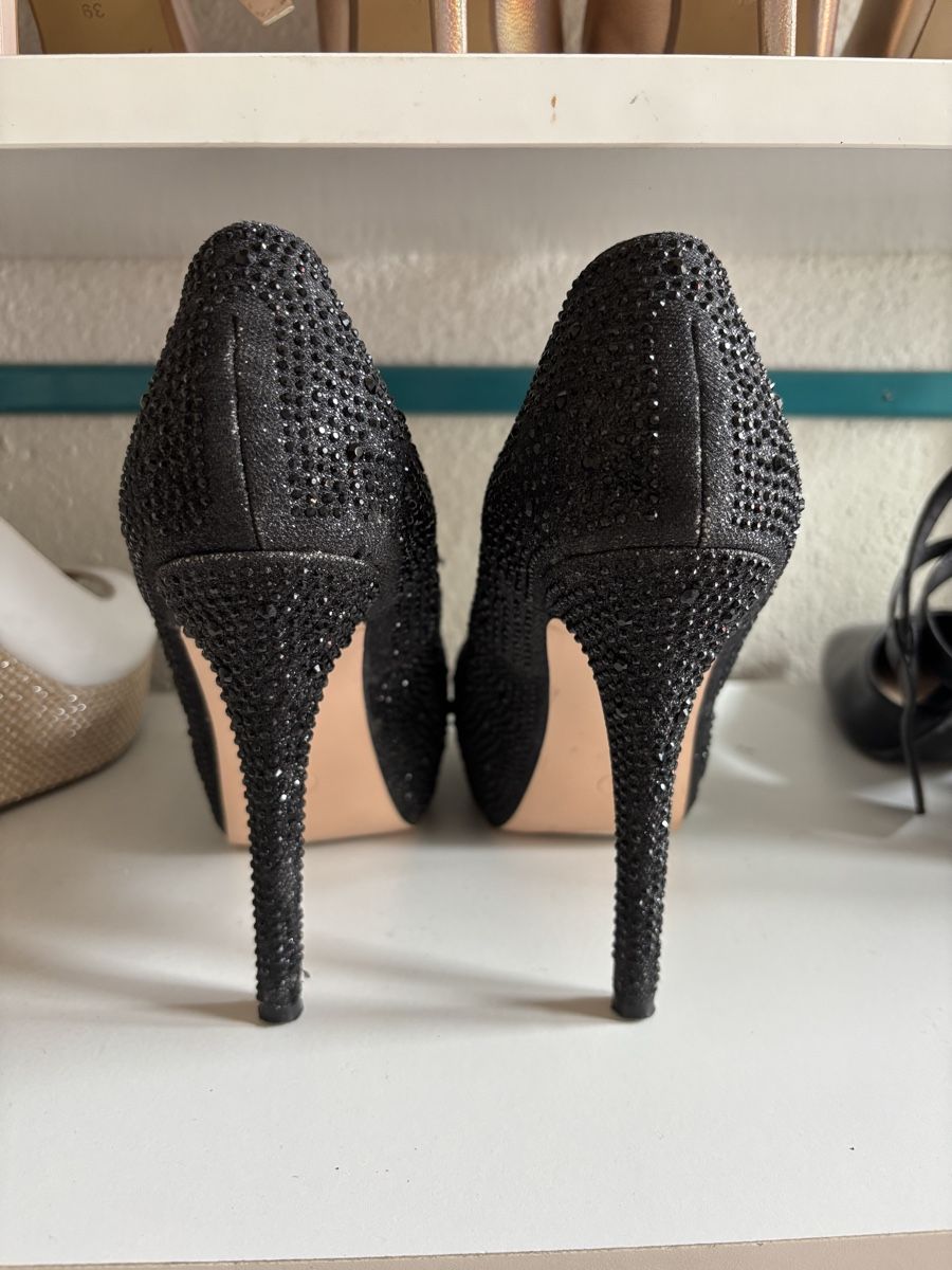 Scarpe da donna: Heels mit steinchen bedeckt gr39 – Usato da Bütschwil venduto da sof_p98b 2