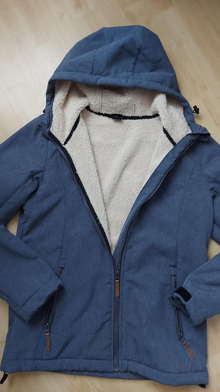 Giacche: Jacke Damen Belowzero gr.S – Usato da Nebikon venduto da Draga25